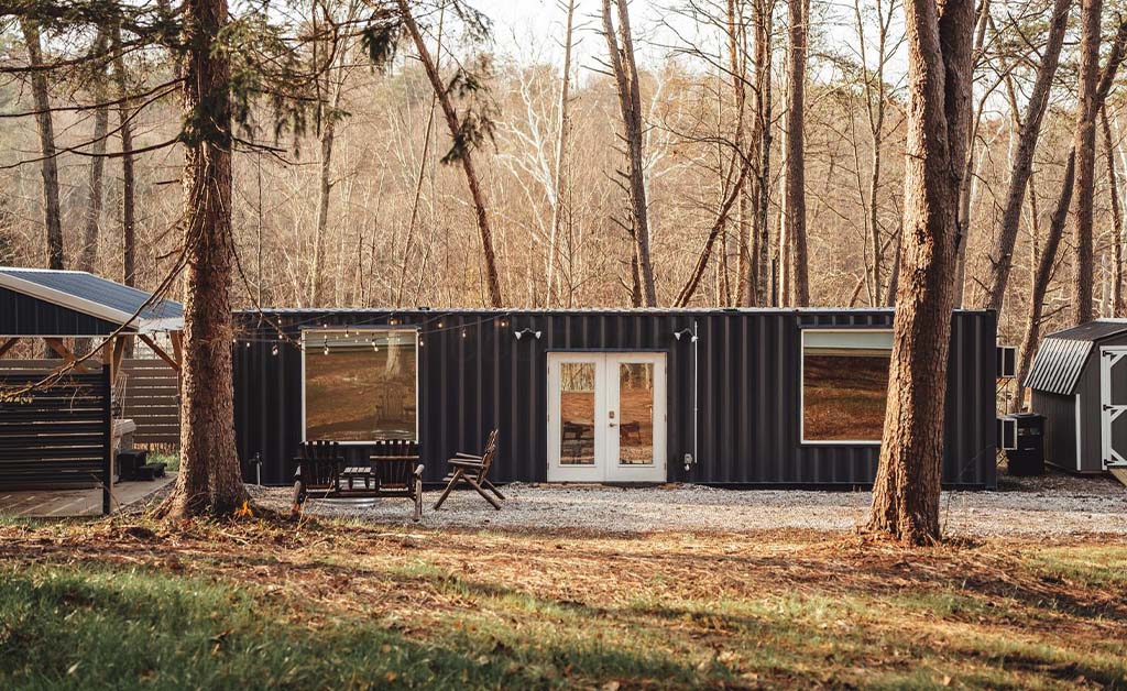 Exterior view of home at 10950 Graffis Road SE