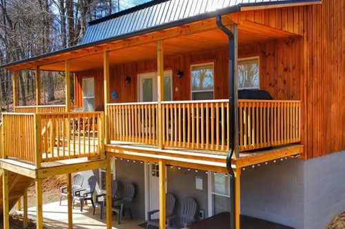 The Chieftain vacation cabin in Hocking Hills, Ohio